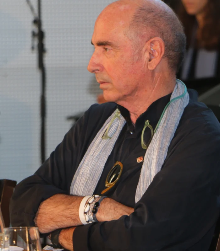Lluis Llach. La Biografia Del Cor. Interviu A París